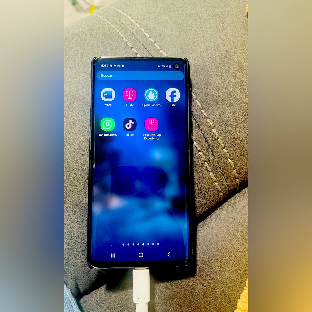 Galaxy s10 with tiktok